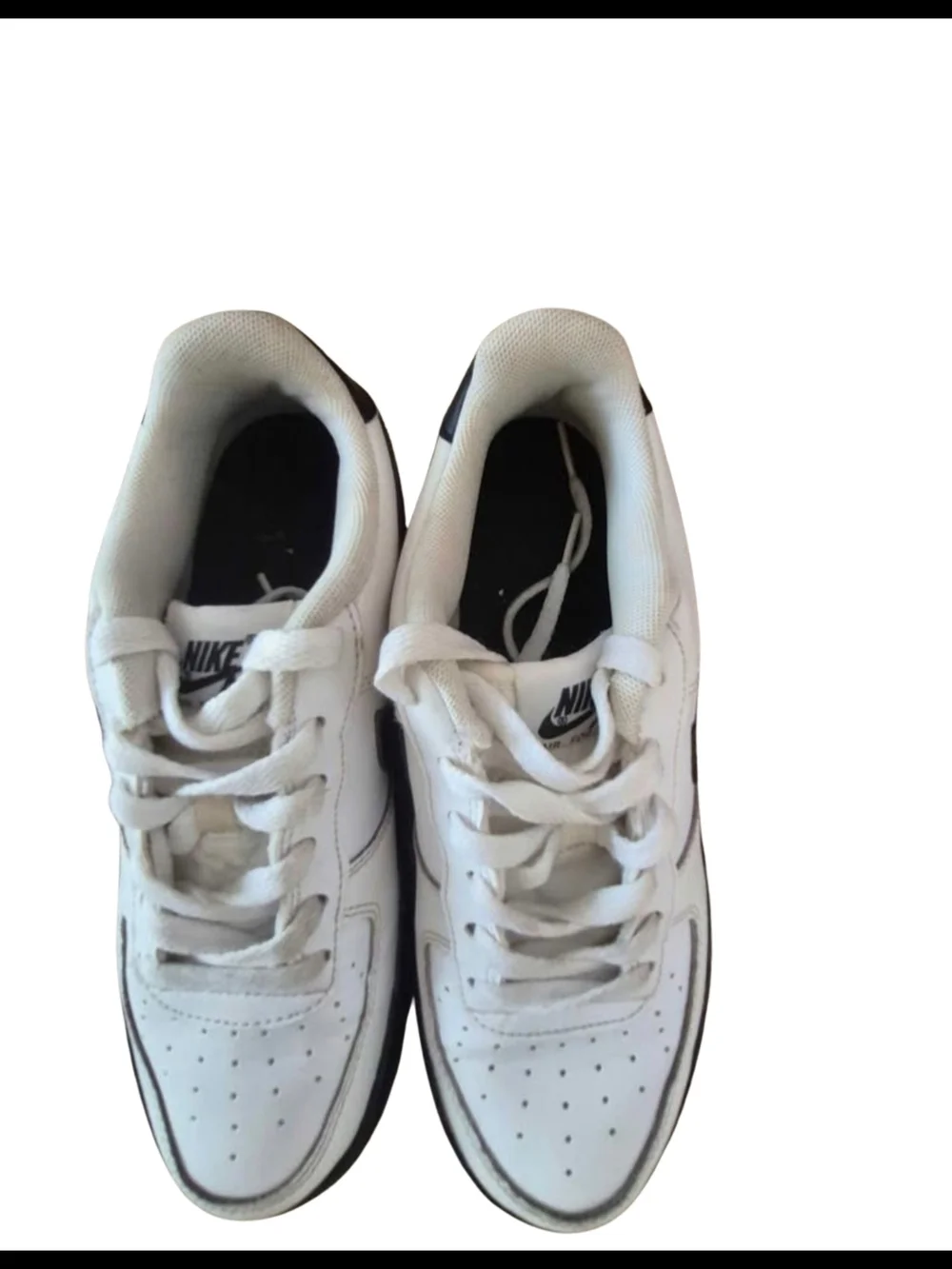 Nike Air Force 1 Clásicos en Excelente Estado